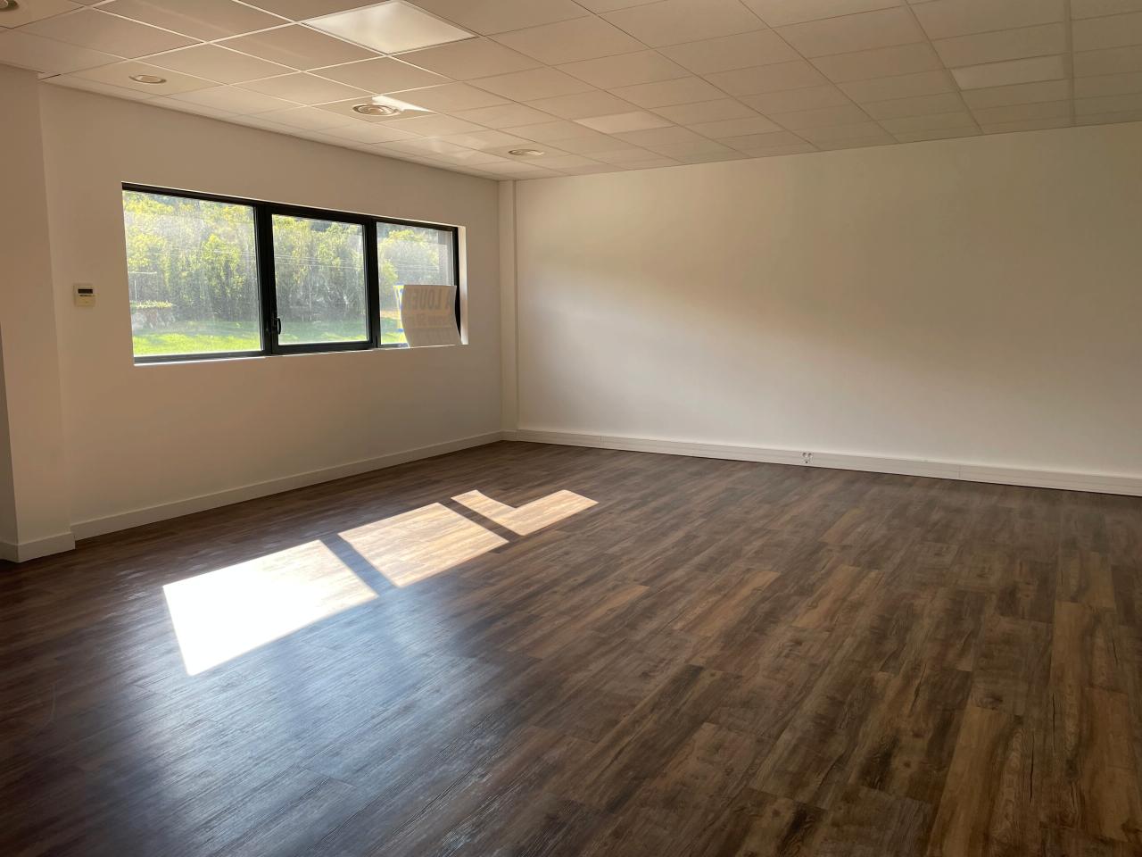 Local d'activité Marcilly-d'Azergues 1028m² Location local d'activité Marcilly-d'Azergues Rhône OLACT2426336 2